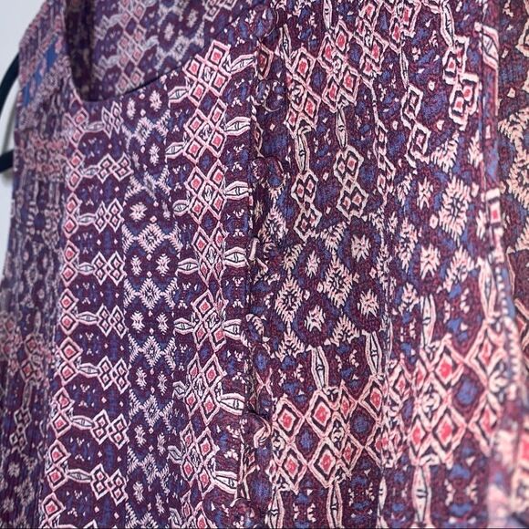 BCBGMax Azria Women's Yulissa Sleeveless Ruffled Button - Picture 7 of 13